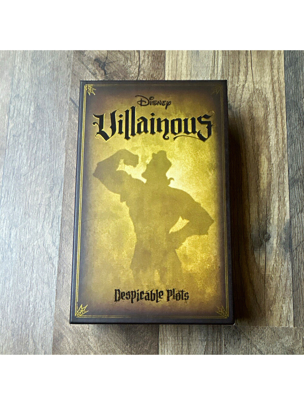 Ravensburger Disney Villainous Despicable Plots Expansion pack board game 2021